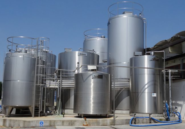 Verifiche sismiche su serbatoi industriali