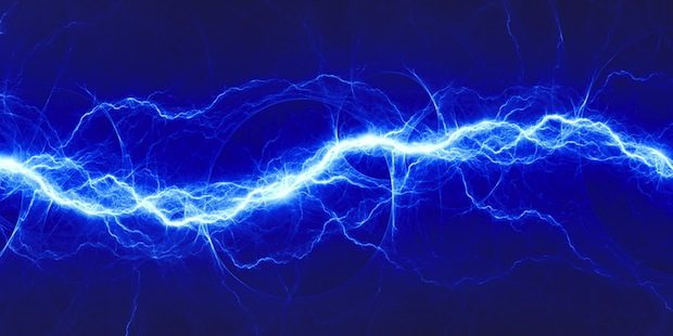 corrente-elettrica Efficientamento energetico industria lattiero casearia