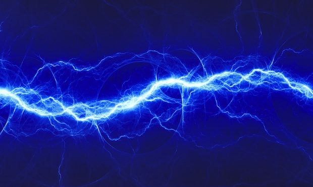 corrente-elettrica Efficientamento energetico industria lattiero casearia